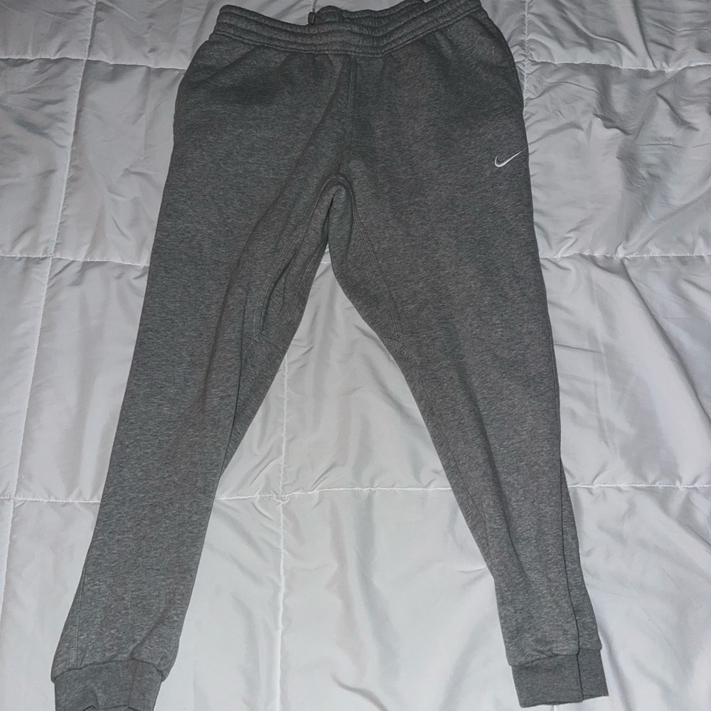 Nike Light Gray Joggers - Men’s L